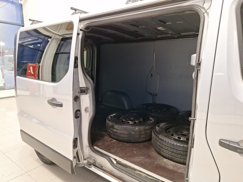 Opel Vivaro vaihtoauto