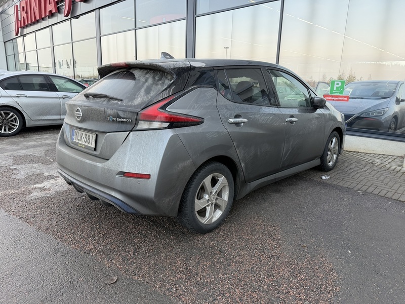 Nissan Leaf vaihtoauto