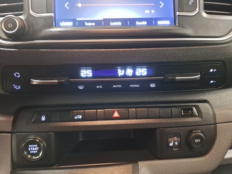 Opel Vivaro vaihtoauto