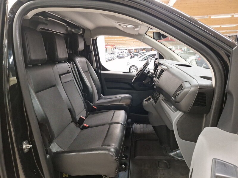 Opel Vivaro vaihtoauto