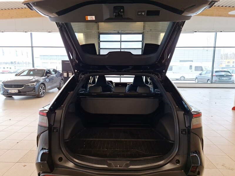 Toyota bZ4X vaihtoauto