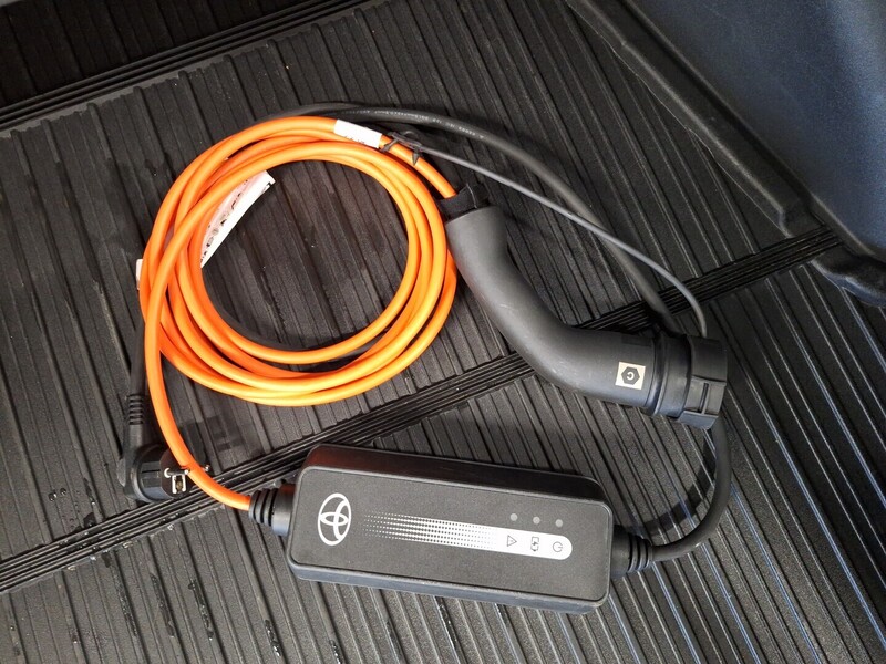 Toyota bZ4X vaihtoauto