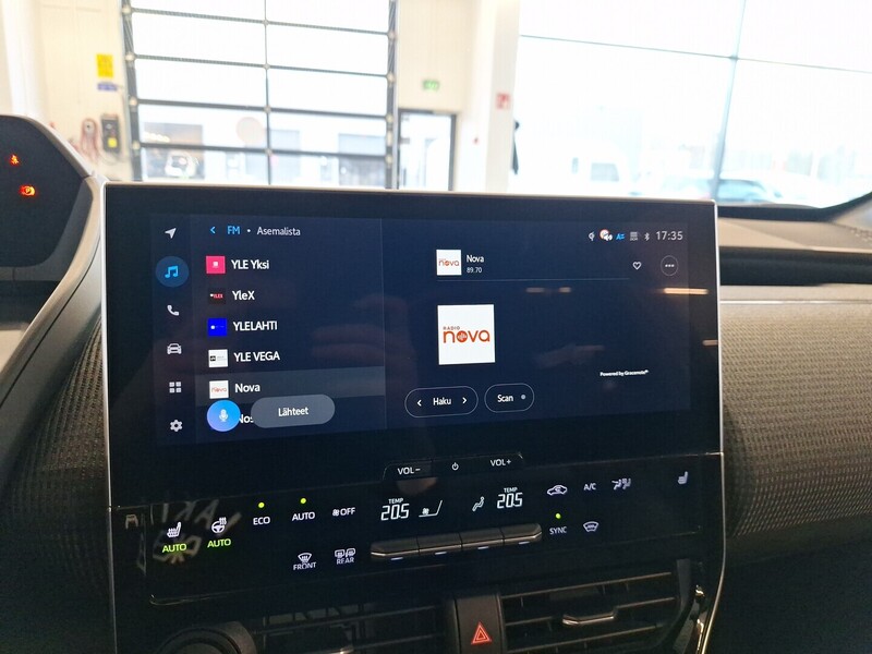 Toyota bZ4X vaihtoauto