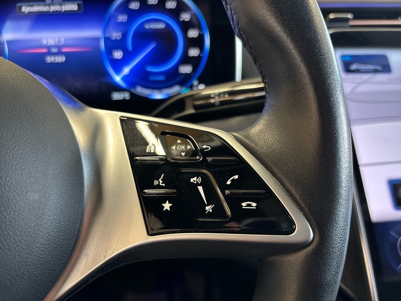 Mercedes-Benz EQE vaihtoauto