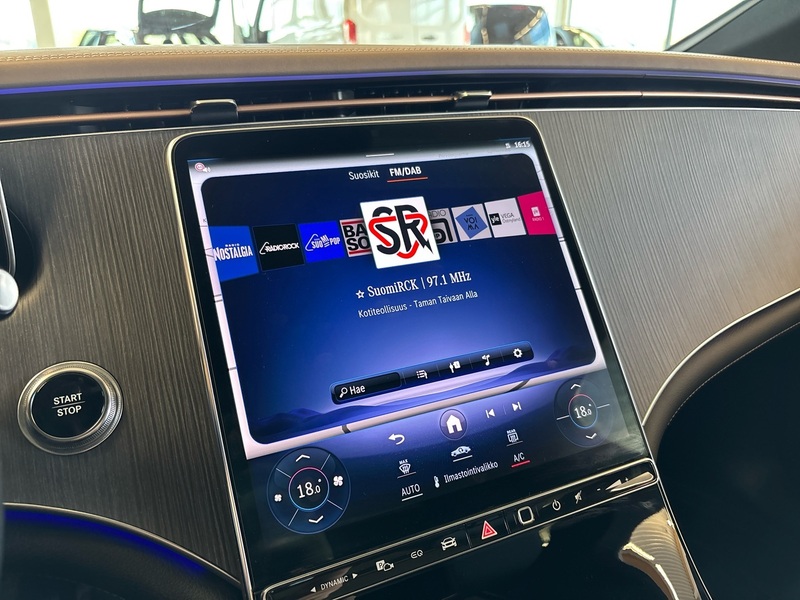 Mercedes-Benz EQE vaihtoauto