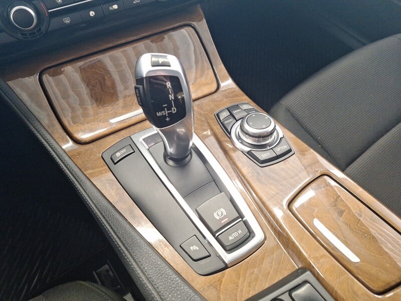 BMW 523 vaihtoauto