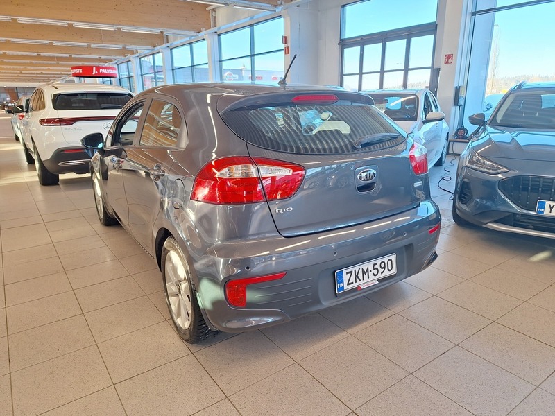 Kia Rio vaihtoauto