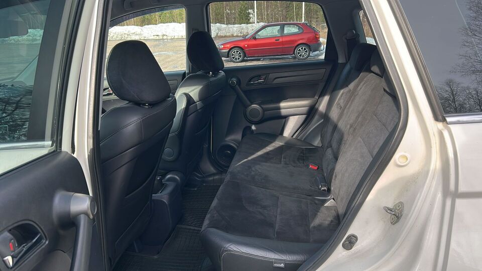 Honda CR-V vaihtoauto