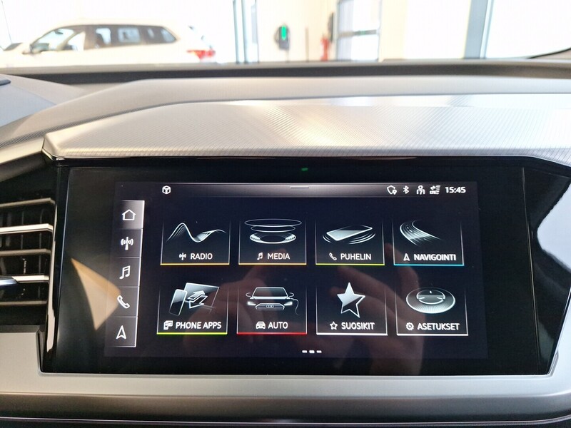 Audi Q4 e-tron vaihtoauto