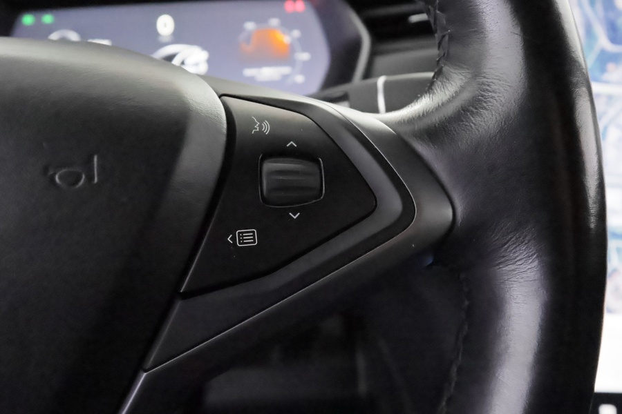 Tesla Model S vaihtoauto