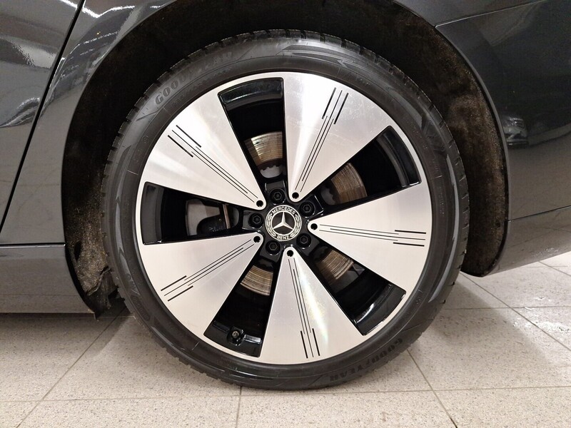 Mercedes-Benz EQS vaihtoauto