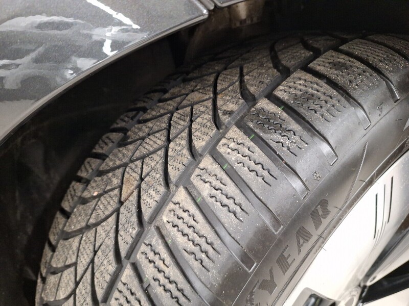 Mercedes-Benz EQS vaihtoauto