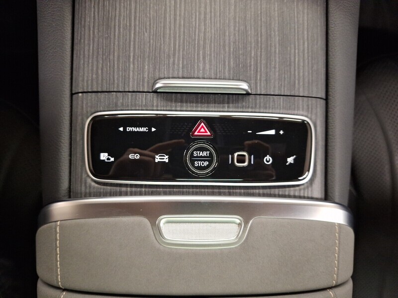 Mercedes-Benz EQS vaihtoauto