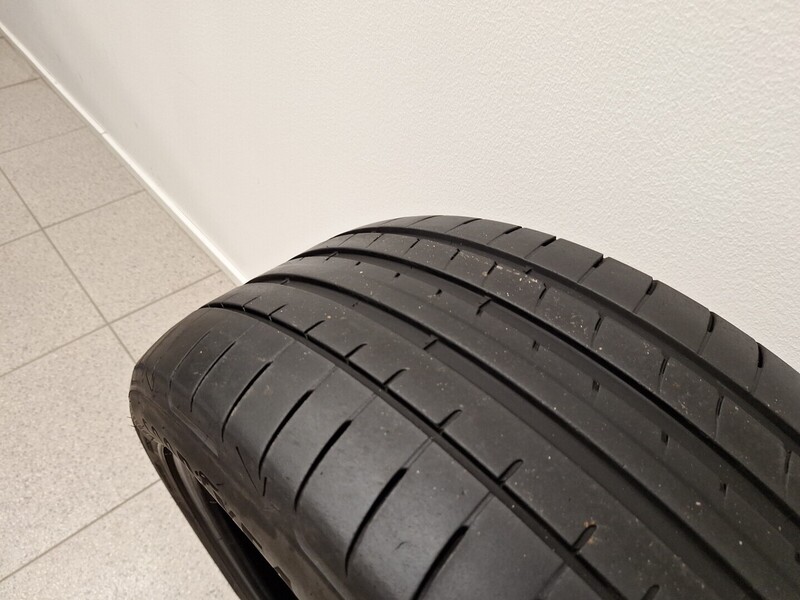 Mercedes-Benz EQS vaihtoauto