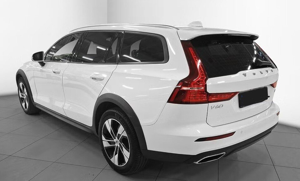 Volvo V60 Cross Country vaihtoauto