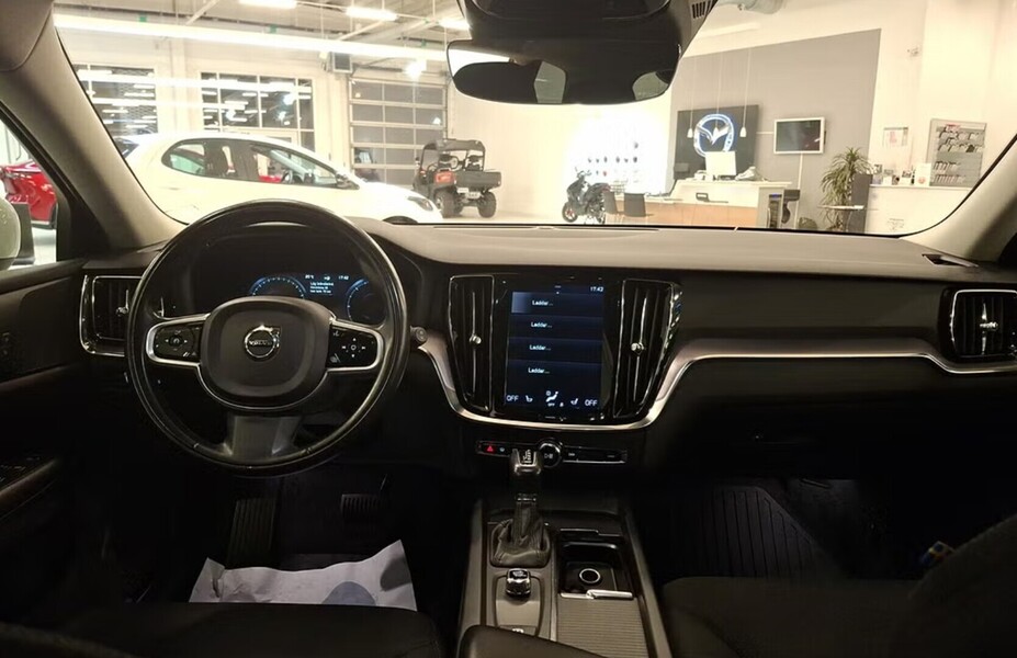 Volvo V60 Cross Country vaihtoauto