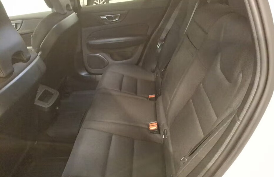 Volvo V60 Cross Country vaihtoauto