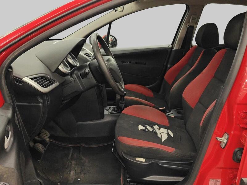 Peugeot 207 vaihtoauto