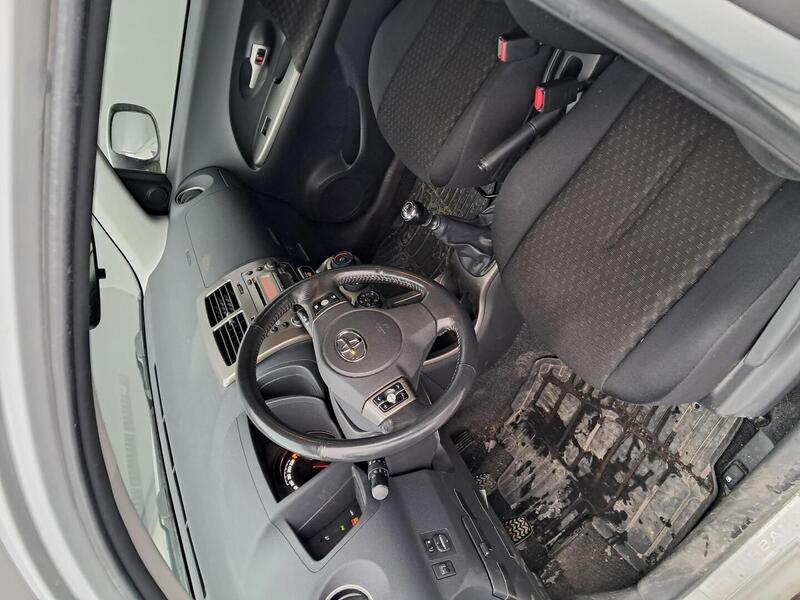 Toyota Urban Cruiser vaihtoauto