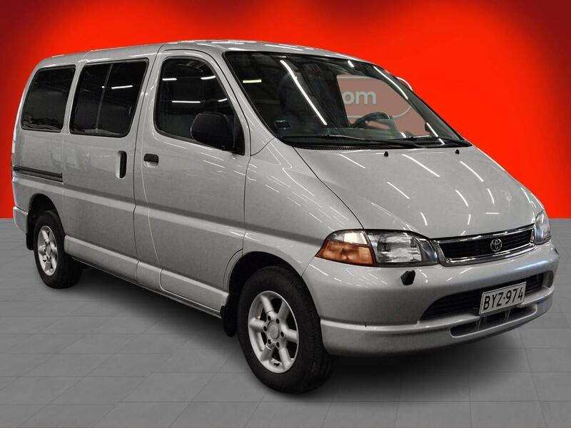 Toyota Hiace vaihtoauto