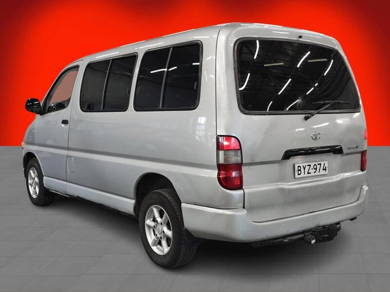 Toyota Hiace vaihtoauto