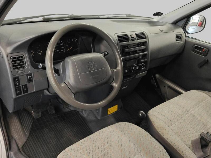 Toyota Hiace vaihtoauto