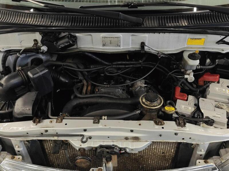 Toyota Hiace vaihtoauto