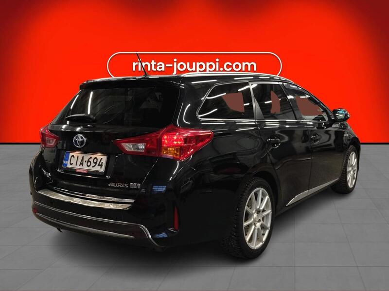 Toyota Auris vaihtoauto