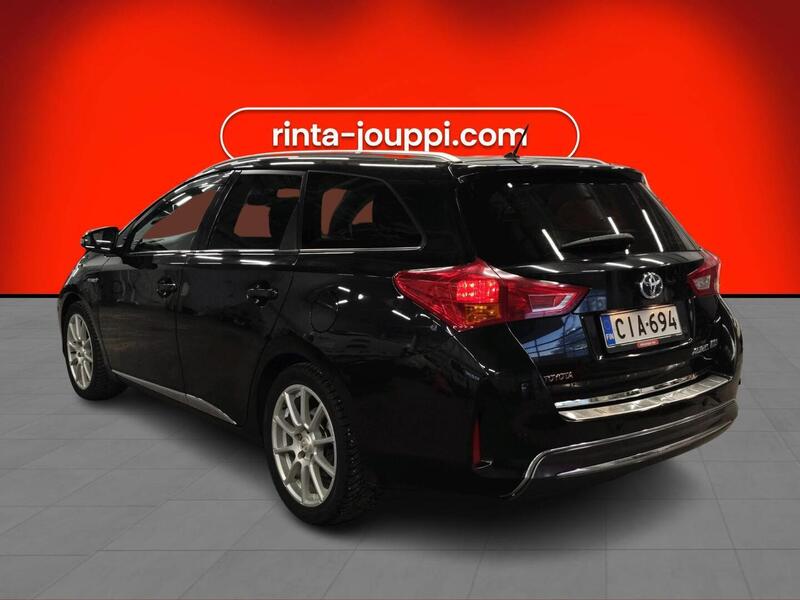 Toyota Auris vaihtoauto