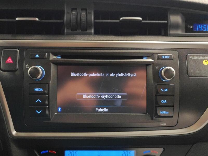 Toyota Auris vaihtoauto