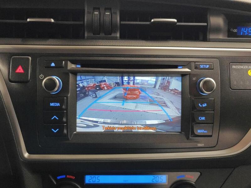 Toyota Auris vaihtoauto