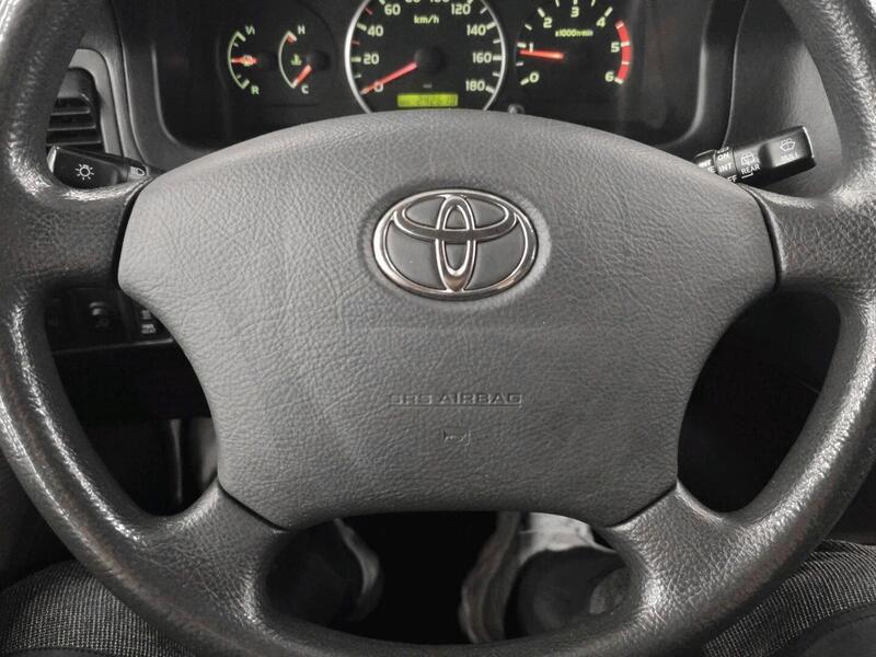 Toyota Hiace vaihtoauto