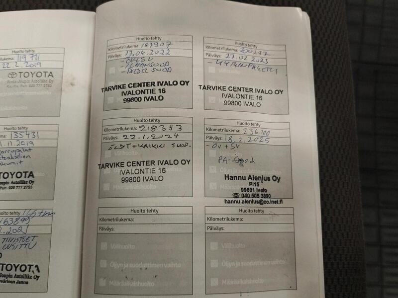 Toyota Hiace vaihtoauto