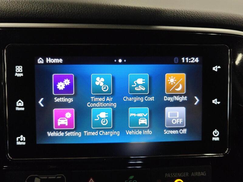 Mitsubishi Outlander PHEV vaihtoauto