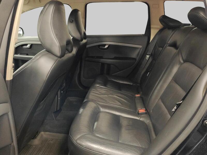 Volvo V70 vaihtoauto