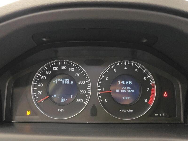 Volvo V70 vaihtoauto