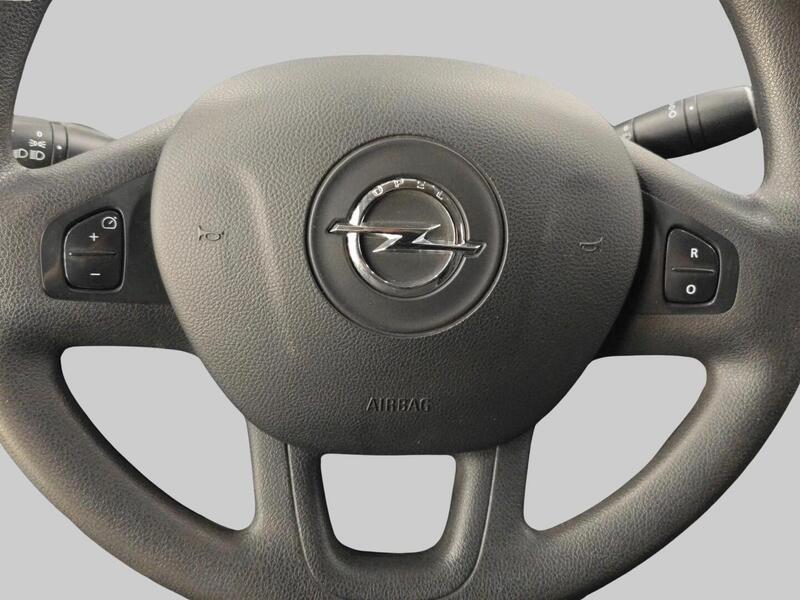 Opel Vivaro vaihtoauto