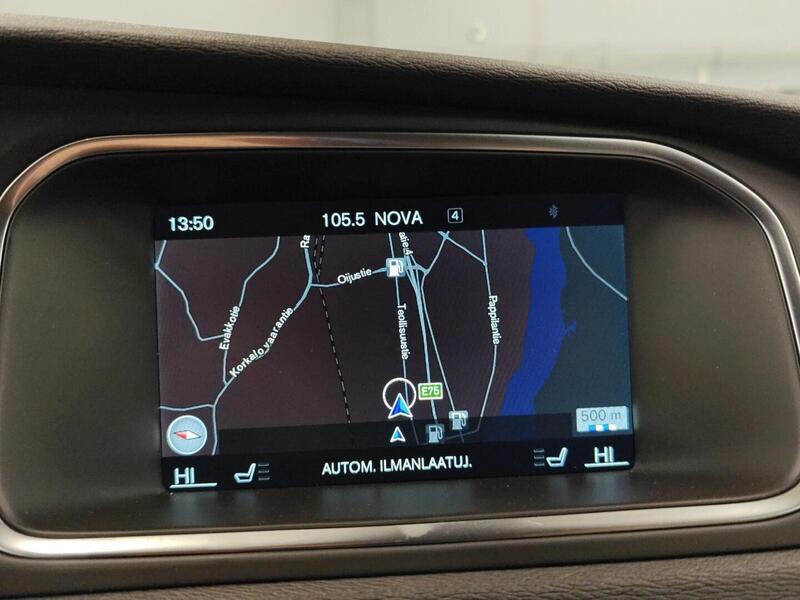 Volvo V40 Cross Country vaihtoauto