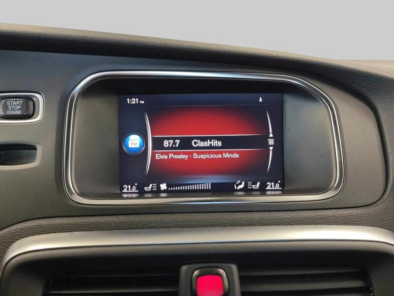 Volvo V40 Cross Country vaihtoauto