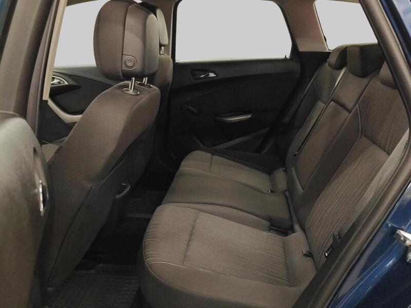 Opel Astra vaihtoauto