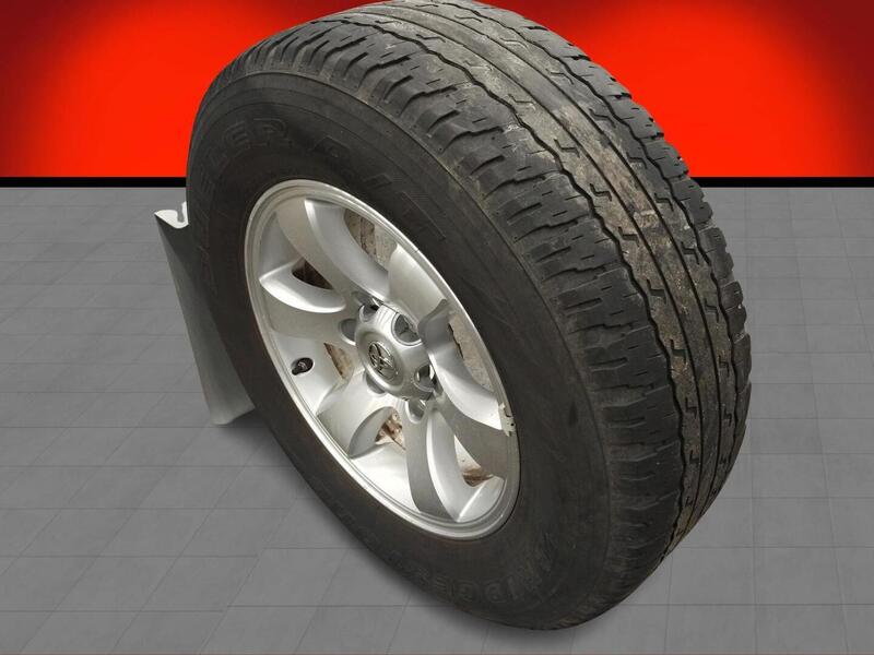 Toyota Land Cruiser vaihtoauto