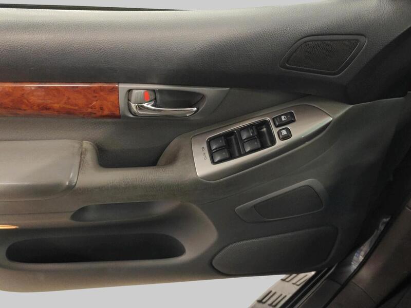 Toyota Land Cruiser vaihtoauto