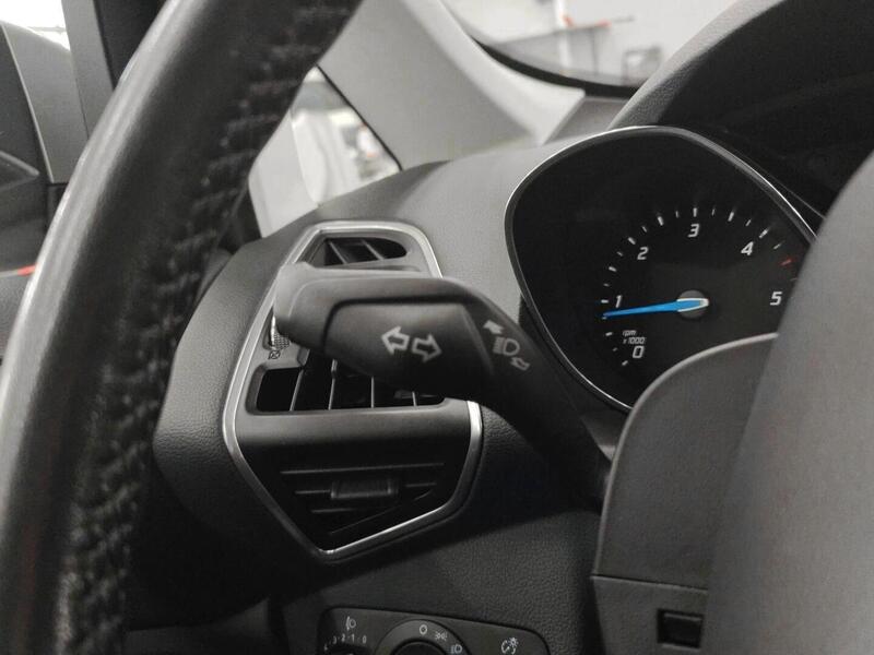 Ford C-MAX vaihtoauto