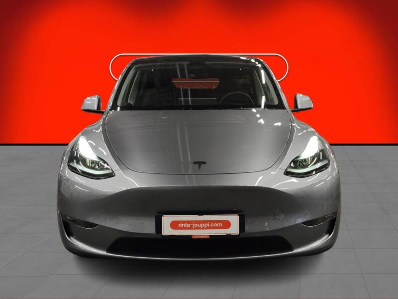 Tesla Model Y vaihtoauto