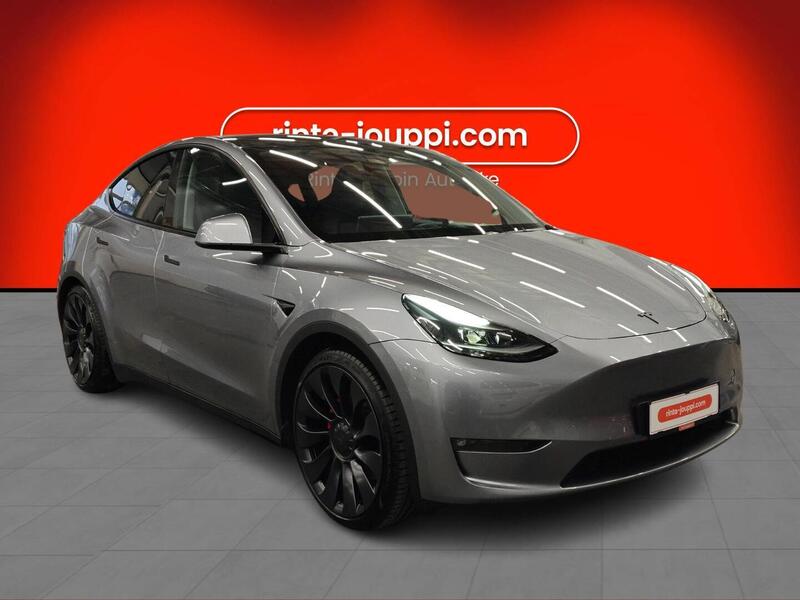 Tesla Model Y vaihtoauto