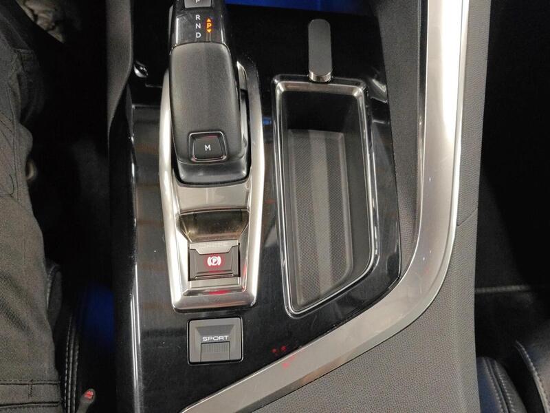 Peugeot 3008 vaihtoauto