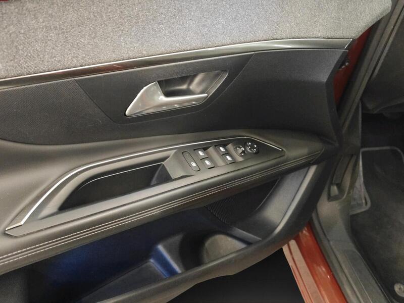 Peugeot 3008 vaihtoauto