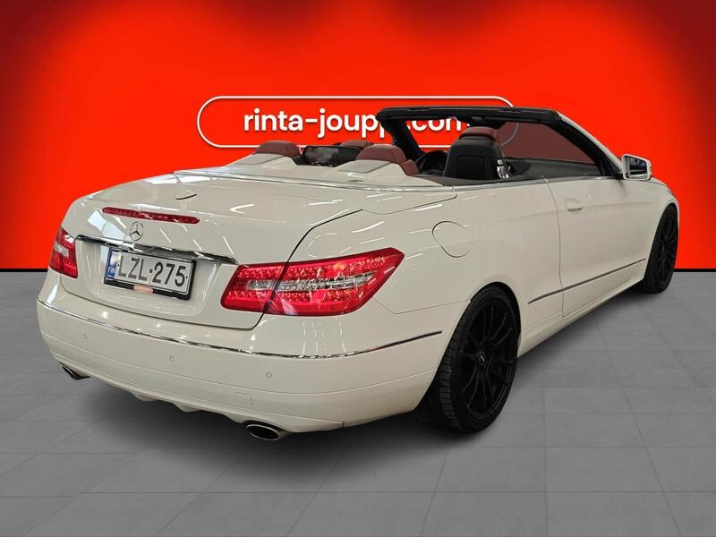 Mercedes-Benz E vaihtoauto