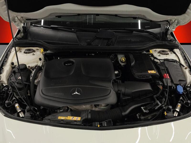 Mercedes-Benz CLA-sarja vaihtoauto