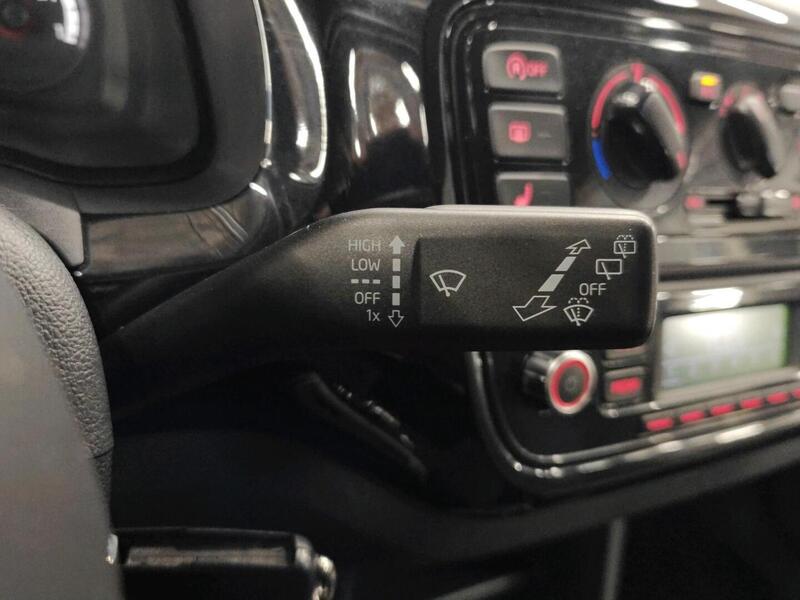 Volkswagen up! vaihtoauto